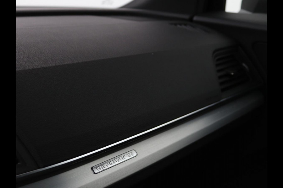 Audi Q5 55 TFSIe S Edition | Trekhaak | Leder | Adaptive cruise | 360 camera | Carplay | Navigatie | Virtual Cockpit | Luchtvering | Matrix LED