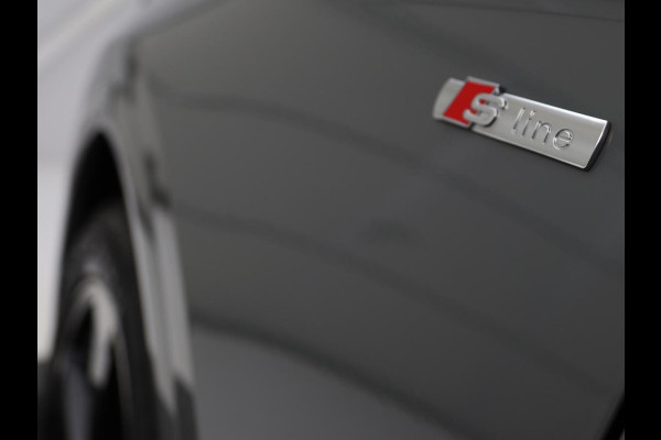 Audi Q5 55 TFSIe S Edition | Trekhaak | Leder | Adaptive cruise | 360 camera | Carplay | Navigatie | Virtual Cockpit | Luchtvering | Matrix LED