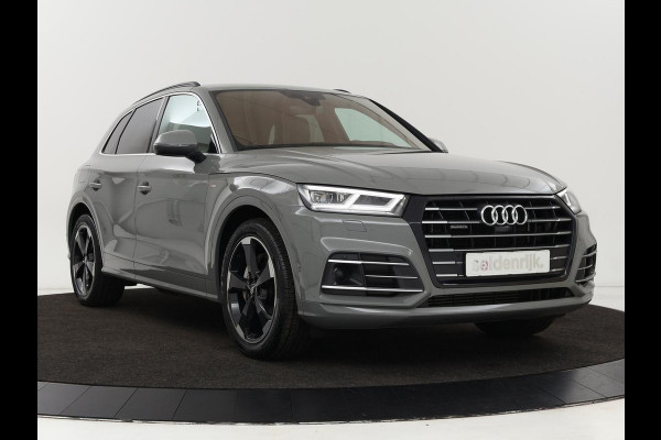 Audi Q5 55 TFSIe S Edition | Trekhaak | Leder | Adaptive cruise | 360 camera | Carplay | Navigatie | Virtual Cockpit | Luchtvering | Matrix LED