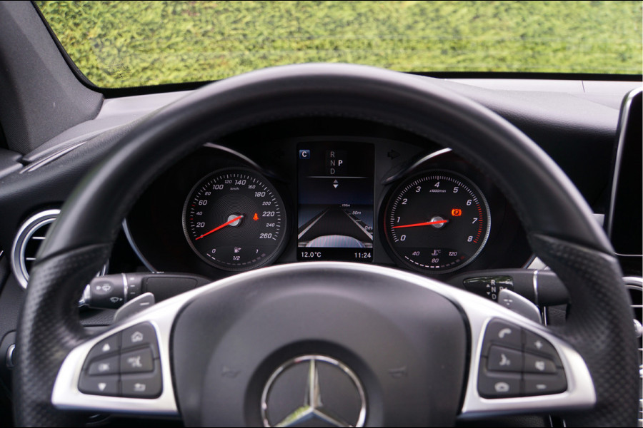 Mercedes-Benz GLC Coupé GLC 250 4MATIC AMG line | Schuifdak Burmester Memory Distronic Keyless