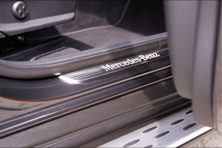 Mercedes-Benz GLC GLC 300 e 4M | Luchtvering Leder Rijassistentie