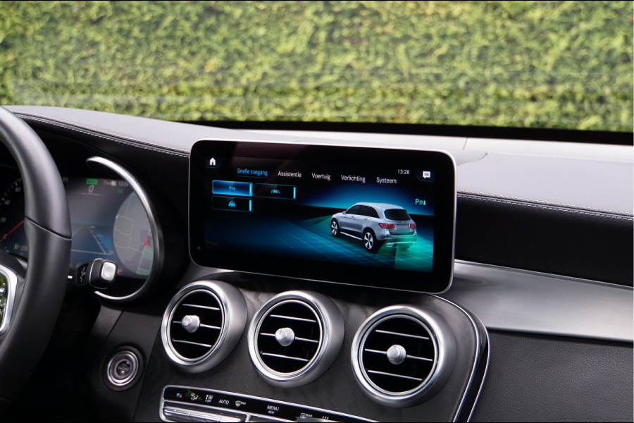 Mercedes-Benz GLC GLC 300 e 4M | Luchtvering Leder Rijassistentie