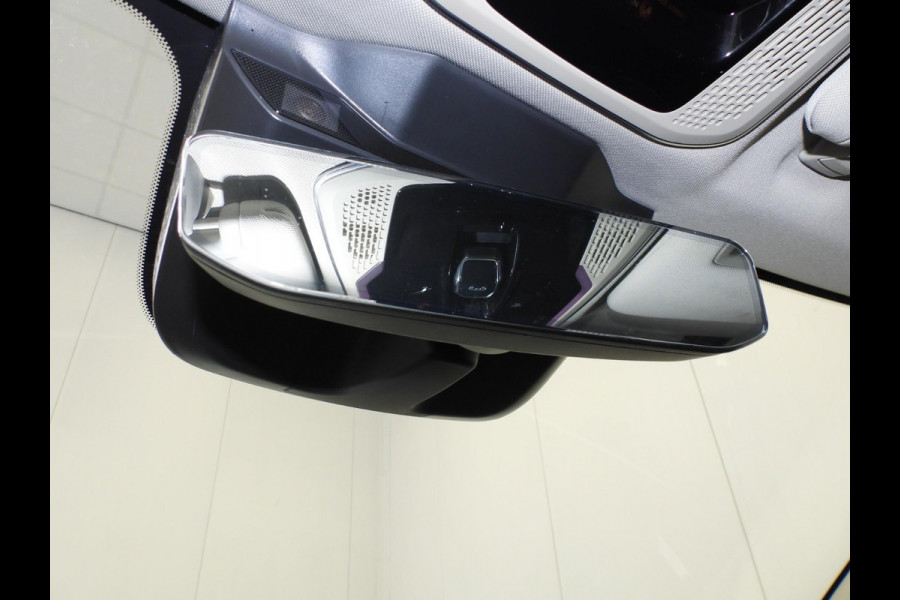 Lynk & Co 01 1.5 PHEV Plug-In NAVI/360CAM/SCHUIFDAK/LED/20"LMV!
