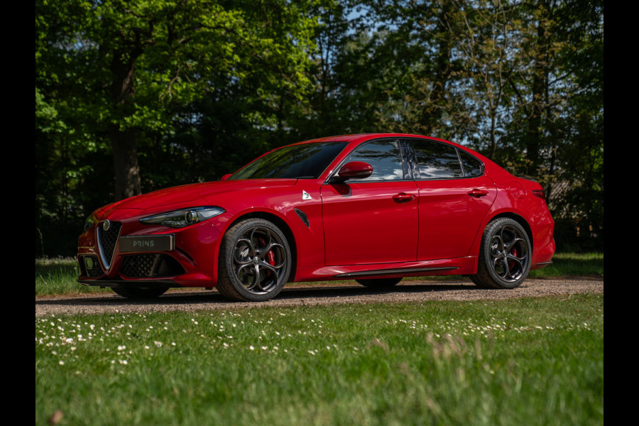 Alfa Romeo Giulia 2.9 V6 Quadrifoglio | Manual | 2e eigenaar | Harman/Kardon
