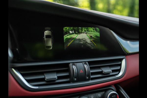 Alfa Romeo Giulia 2.9 V6 Quadrifoglio | Manual | 2e eigenaar | Harman/Kardon