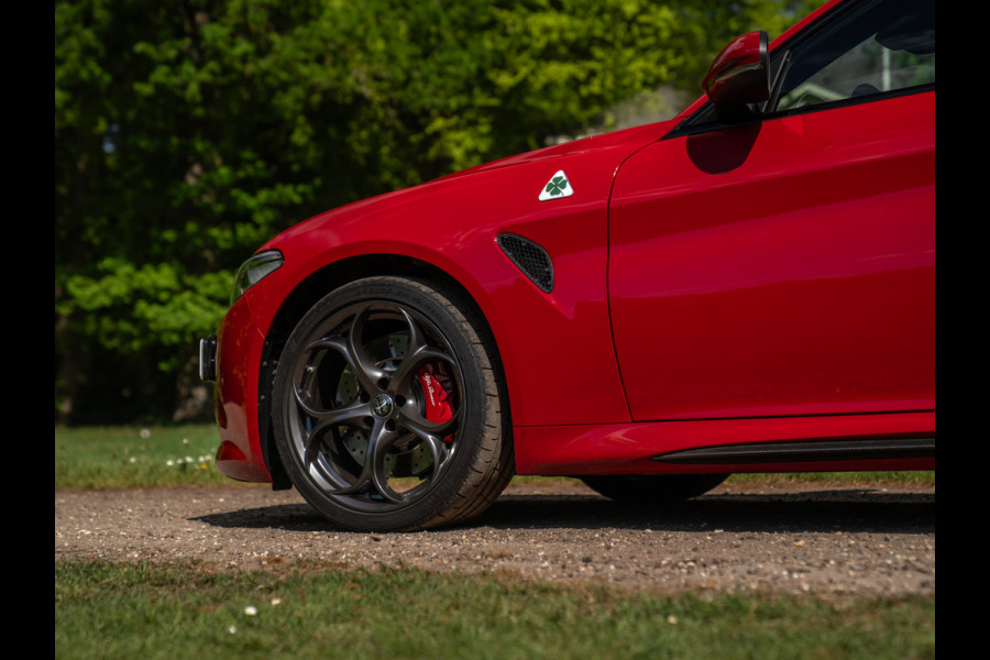 Alfa Romeo Giulia 2.9 V6 Quadrifoglio | Manual | 2e eigenaar | Harman/Kardon