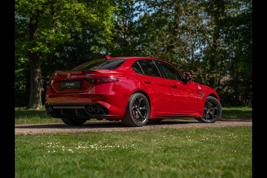 Alfa Romeo Giulia 2.9 V6 Quadrifoglio | Manual | 2e eigenaar | Harman/Kardon