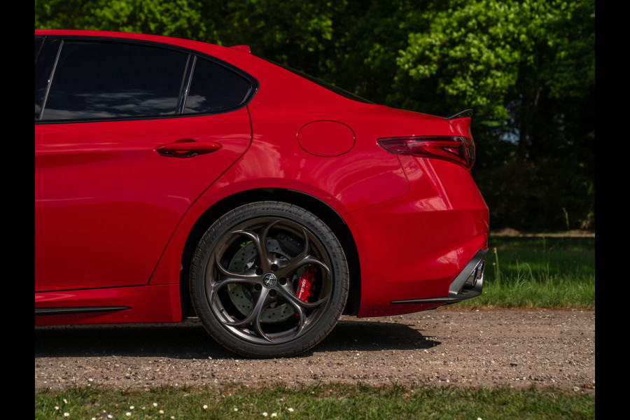 Alfa Romeo Giulia 2.9 V6 Quadrifoglio | Manual | 2e eigenaar | Harman/Kardon