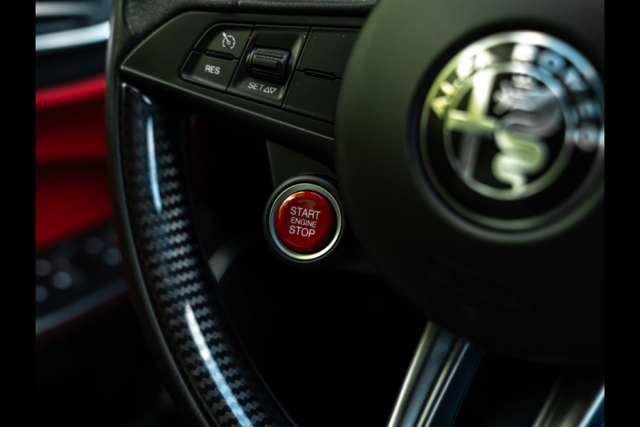 Alfa Romeo Giulia 2.9 V6 Quadrifoglio | Manual | 2e eigenaar | Harman/Kardon
