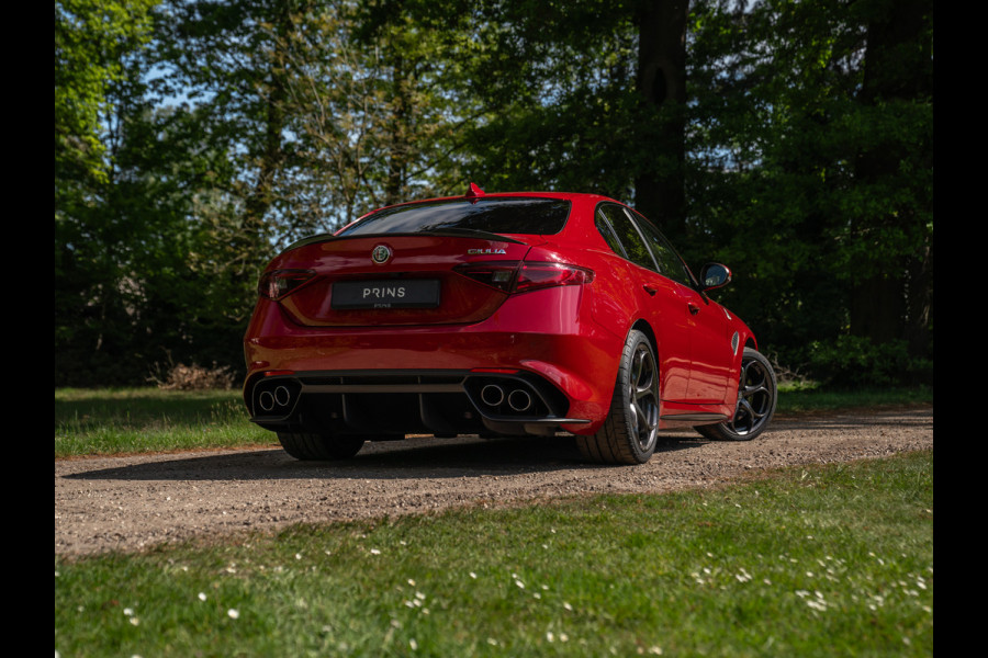 Alfa Romeo Giulia 2.9 V6 Quadrifoglio | Manual | 2e eigenaar | Harman/Kardon