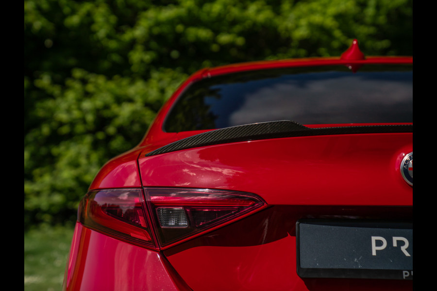 Alfa Romeo Giulia 2.9 V6 Quadrifoglio | Manual | 2e eigenaar | Harman/Kardon