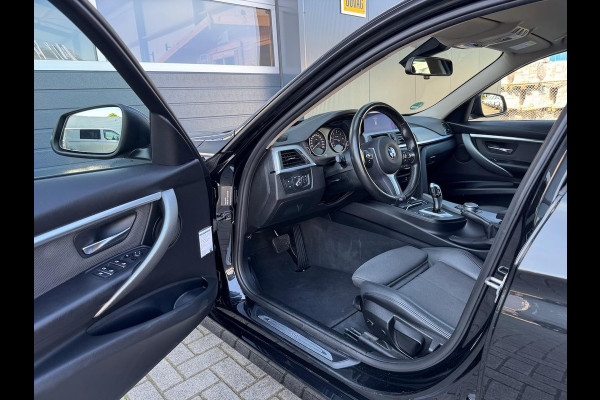 BMW 3 Serie Touring 318d 150pk Automaat Sport Line | Navi Prof. | LED | Climate | Cruise | Sportstoelen | Sportstuur | 18 inch
