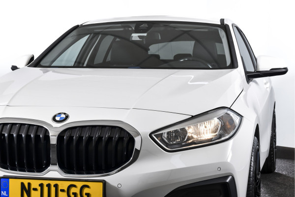 BMW 1-serie 118i 140 PK Corporate High Executive | Cruise | PDC | NAV+ Apple Car Play | EEC | LM 19" |
