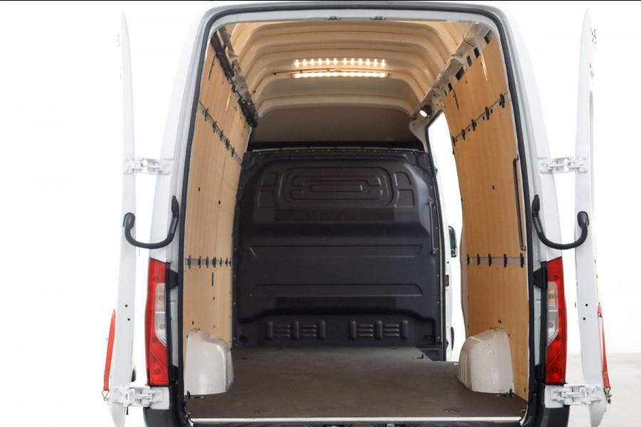 Mercedes-Benz Sprinter 317 CDI 170pk RWD L3H3 Maxi 9G Automaat Navi/Camera 11-2022