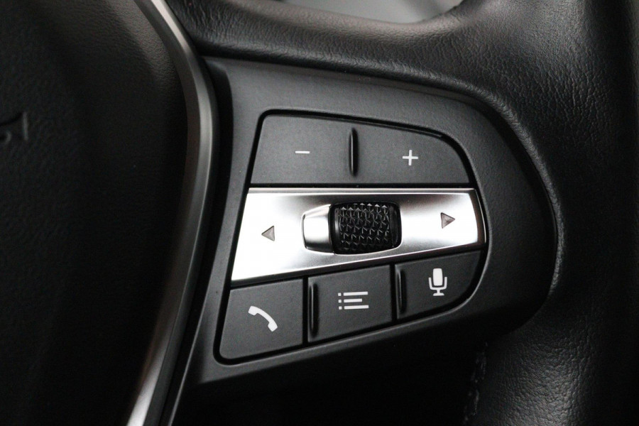BMW 2 Serie Gran Coupé 218i Introduction Edition (PARKEERSENSOREN, CRUISE CONTROL, NAVIGATIE, DEALER ONDERHOUDEN)