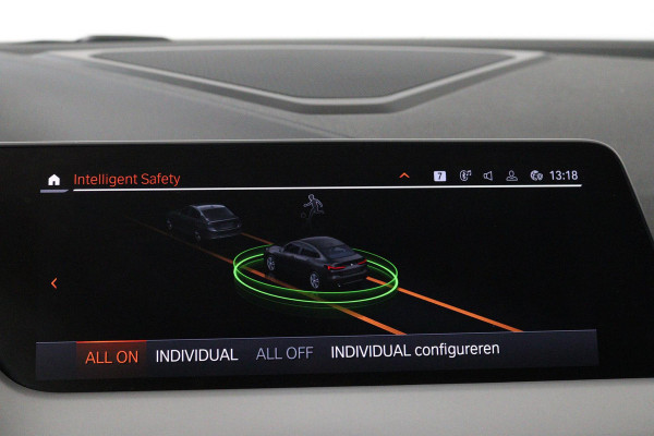 BMW 2 Serie Gran Coupé 218i Introduction Edition (PARKEERSENSOREN, CRUISE CONTROL, NAVIGATIE, DEALER ONDERHOUDEN)