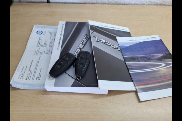 Ford Kuga 2.5 PHEV Vignale 225pk | Driver Assistance Pack | Technology Pack | Winterpack | Trekhaak afneembaar | Set winter velgen | 1.500kg Trekgewicht