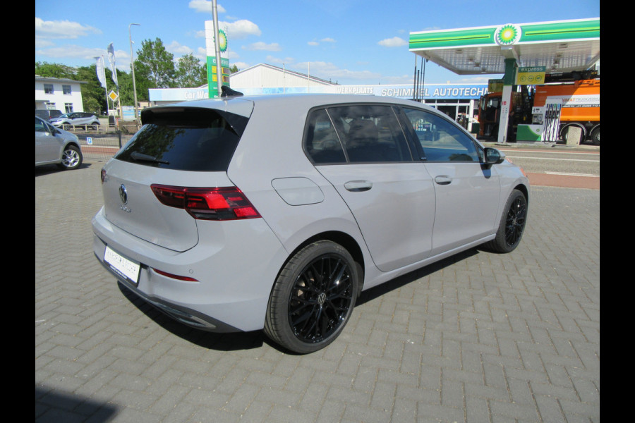 Volkswagen Golf 8 1.5 TSI Style, Navi, Ad.Cruise Control, Stoelverw, 18 Inch