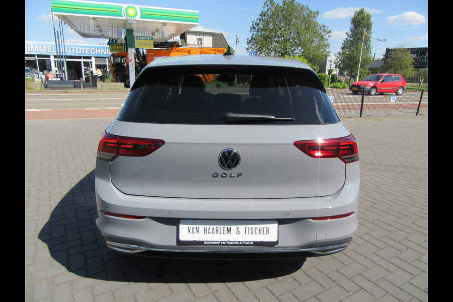 Volkswagen Golf 8 1.5 TSI Style, Navi, Ad.Cruise Control, Stoelverw, 18 Inch