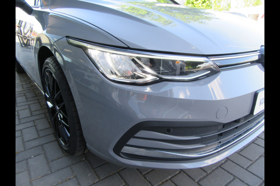 Volkswagen Golf 8 1.5 TSI Style, Navi, Ad.Cruise Control, Stoelverw, 18 Inch