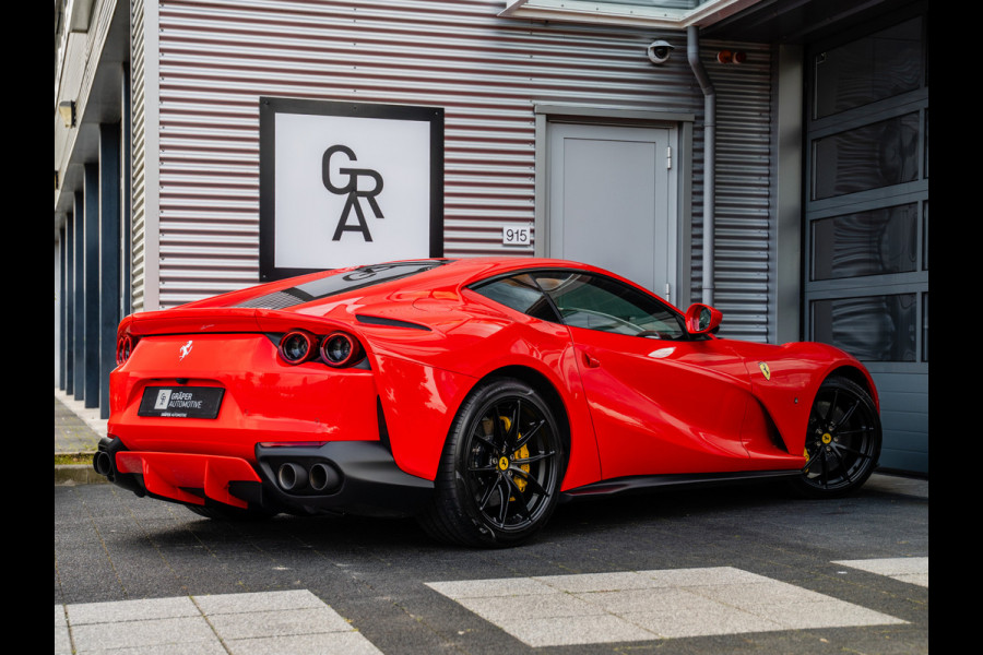 Ferrari 812 6.5 V12 Superfast | KUIPSTOELEN | BTW AUTO