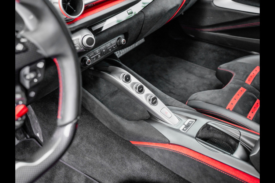 Ferrari 812 6.5 V12 Superfast | KUIPSTOELEN | BTW AUTO