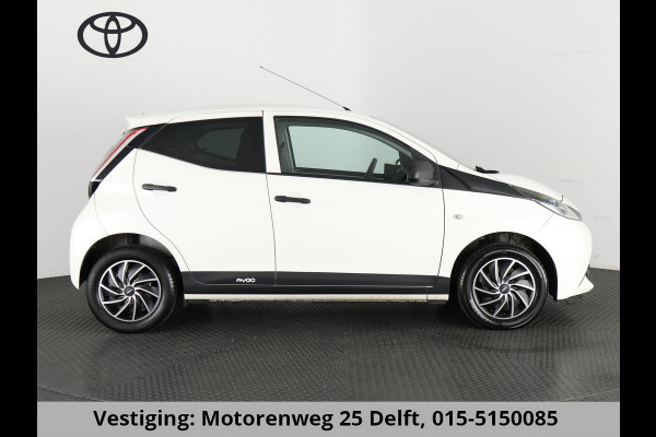 Toyota Aygo 1.0 VVT-i X-FUN STYLE PACK 5-DEURS.ELEKTRISCHE RAMEN.AIRCO.BLUETOOTH.GARANTIE TOT 11-2027