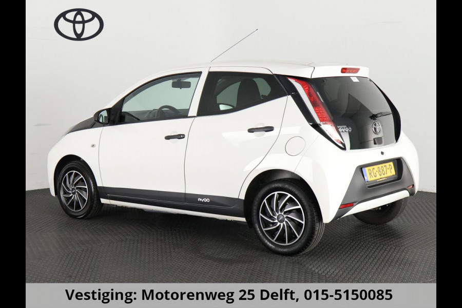 Toyota Aygo 1.0 VVT-i X-FUN STYLE PACK 5-DEURS.ELEKTRISCHE RAMEN.AIRCO.BLUETOOTH.GARANTIE TOT 11-2027