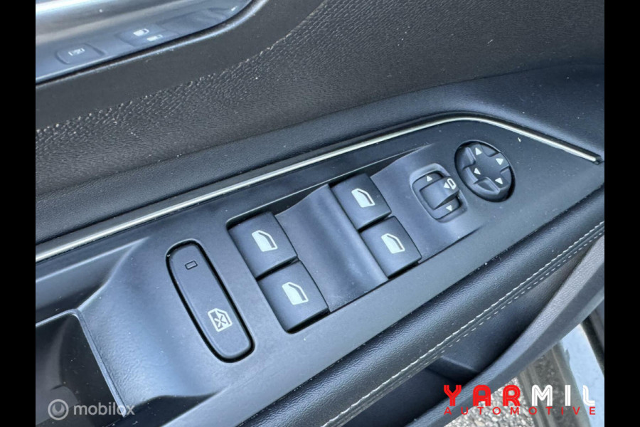 Peugeot 5008 1.2 PureTech Allure 7 PERSOONS Apple Carplay