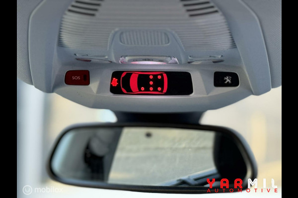 Peugeot 5008 1.2 PureTech Allure 7 PERSOONS Apple Carplay
