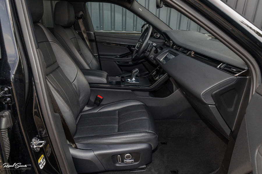 Land Rover Range Rover Evoque 1.5 P300e AWD R-Dynamic S | Panorama dak | Adaptieve cruise | Premium audio | Elektrische stoelen | 360 camera |