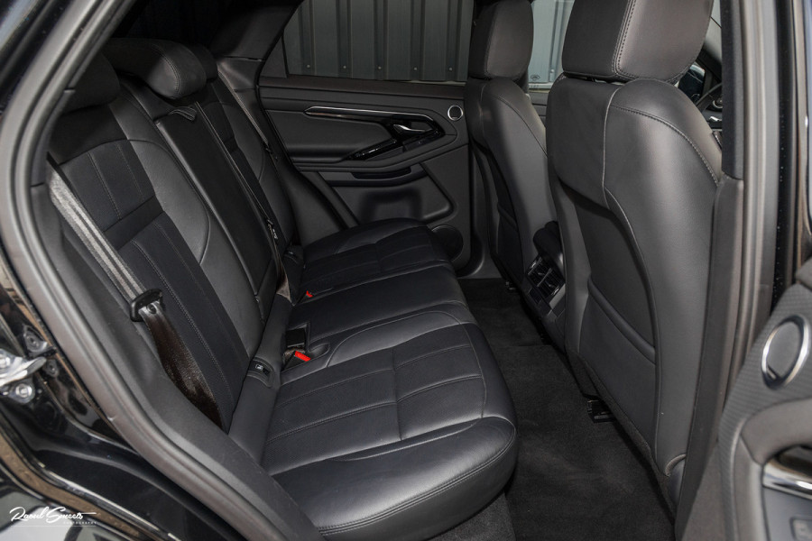 Land Rover Range Rover Evoque 1.5 P300e AWD R-Dynamic S | Panorama dak | Adaptieve cruise | Premium audio | Elektrische stoelen | 360 camera |