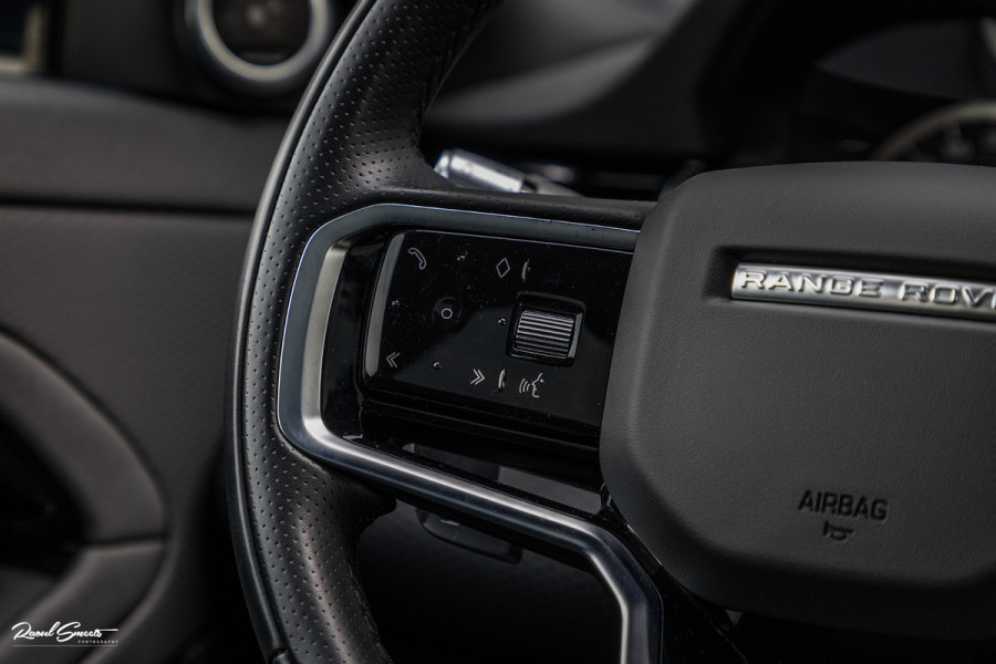 Land Rover Range Rover Evoque 1.5 P300e AWD R-Dynamic S | Panorama dak | Adaptieve cruise | Premium audio | Elektrische stoelen | 360 camera |