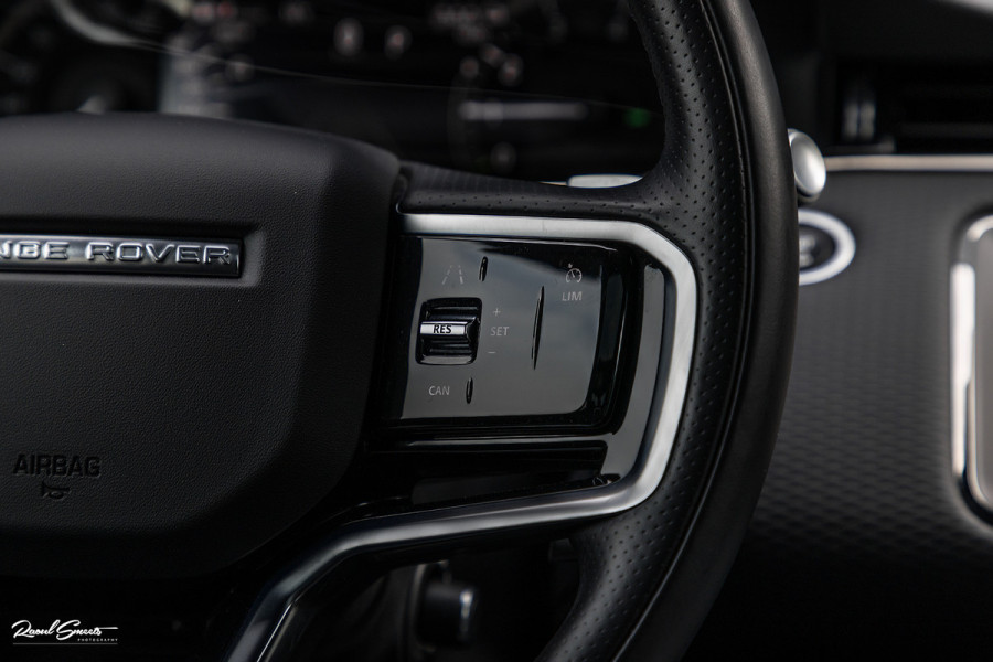Land Rover Range Rover Evoque 1.5 P300e AWD R-Dynamic S | Panorama dak | Adaptieve cruise | Premium audio | Elektrische stoelen | 360 camera |