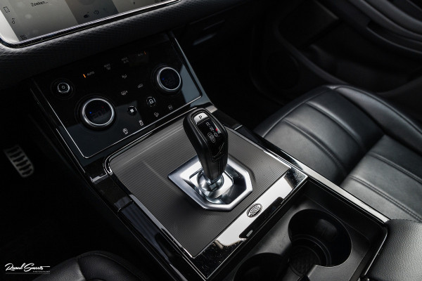 Land Rover Range Rover Evoque 1.5 P300e AWD R-Dynamic S | Panorama dak | Adaptieve cruise | Premium audio | Elektrische stoelen | 360 camera |