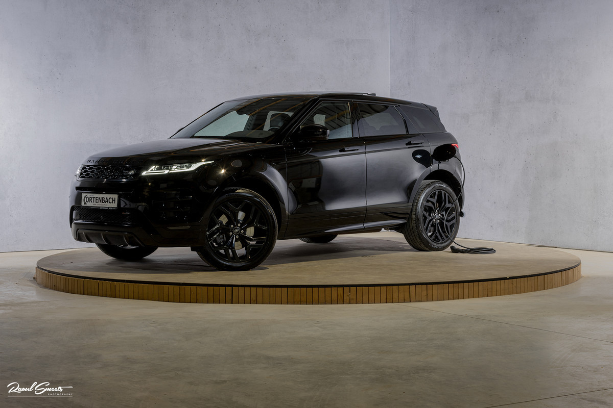 Land Rover Range Rover Evoque 1.5 P300e AWD R-Dynamic SE | Panorama dak | Adaptieve cruise | Apple carplay | 20 inch | Land Rover Range Rover Evoque 1.5 P300e AWD R-Dynamic SE | Panorama dak | Adaptieve cruise | Apple carplay | 20 inch |