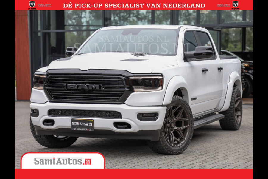 Dodge Ram 1500 Laramie Night | V8 5,7 402HP | Krachtige Hemi | Comfortabele Dubbele Cabine met Royale 5 Zitplaatsen | BPM vrij | Nu Leverbaar uit Voorraad | Voorraad Nr 2015 - 4725