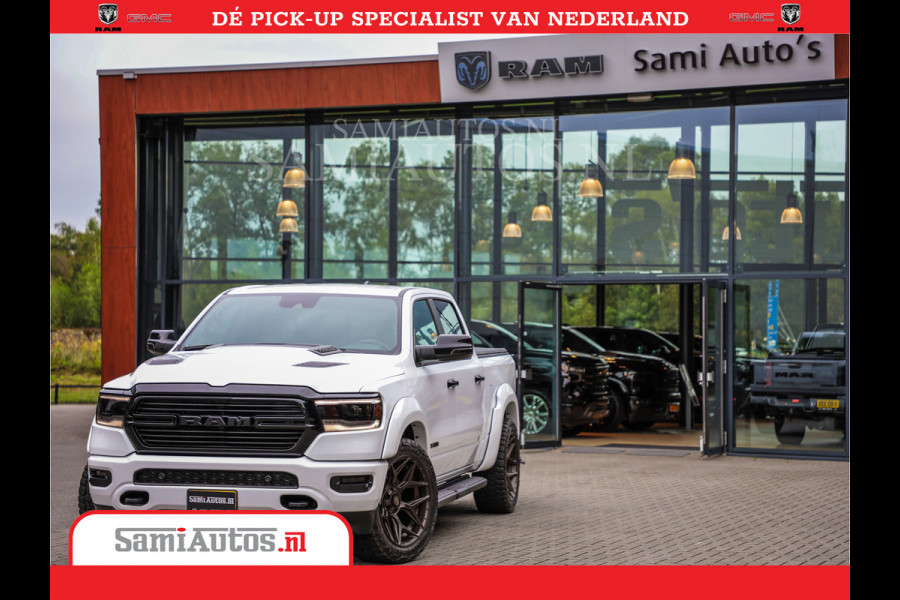 Dodge Ram 1500 Laramie Night | V8 5,7 402HP | Krachtige Hemi | Comfortabele Dubbele Cabine met Royale 5 Zitplaatsen | BPM vrij | Nu Leverbaar uit Voorraad | Voorraad Nr 2015 - 4725