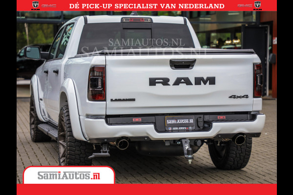 Dodge Ram 1500 Laramie Night | V8 5,7 402HP | Krachtige Hemi | Comfortabele Dubbele Cabine met Royale 5 Zitplaatsen | BPM vrij | Nu Leverbaar uit Voorraad | Voorraad Nr 2015 - 4725