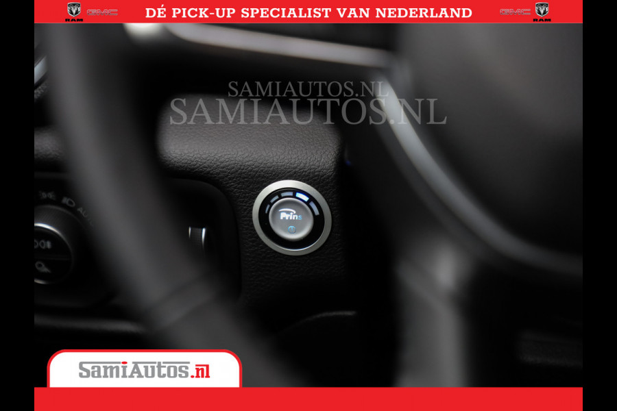 Dodge Ram 1500 Laramie Night | V8 5,7 402HP | Krachtige Hemi | Comfortabele Dubbele Cabine met Royale 5 Zitplaatsen | BPM vrij | Nu Leverbaar uit Voorraad | Voorraad Nr 2015 - 4725