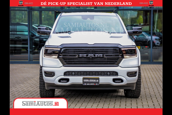 Dodge Ram 1500 Laramie Night | V8 5,7 402HP | Krachtige Hemi | Comfortabele Dubbele Cabine met Royale 5 Zitplaatsen | BPM vrij | Nu Leverbaar uit Voorraad | Voorraad Nr 2015 - 4725