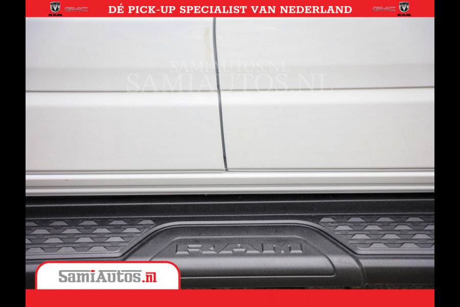Dodge Ram 1500 Laramie Night | V8 5,7 402HP | Krachtige Hemi | Comfortabele Dubbele Cabine met Royale 5 Zitplaatsen | BPM vrij | Nu Leverbaar uit Voorraad | Voorraad Nr 2015 - 4725
