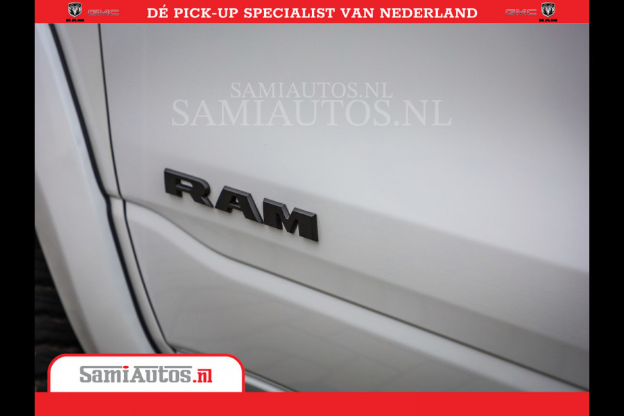 Dodge Ram 1500 Laramie Night | V8 5,7 402HP | Krachtige Hemi | Comfortabele Dubbele Cabine met Royale 5 Zitplaatsen | BPM vrij | Nu Leverbaar uit Voorraad | Voorraad Nr 2015 - 4725