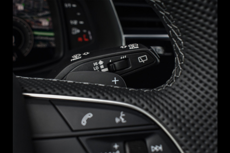 Audi Q8 55TFSI e QUATTRO PRO LINE S COMPETITION | S-SEATS | 24 INCH | PANORAMADAK | 4 WIEL BESTURING | B&O SOUND | HEAD-UP | LUCHTVERING