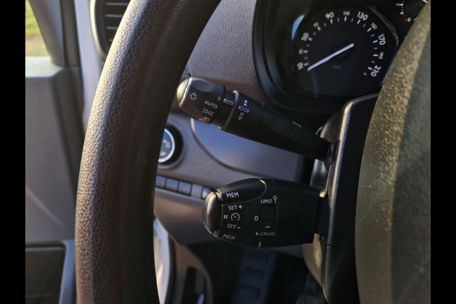 Citroën Jumpy 2.0 BlueHDI 120 M Club L2 H1 - 120 Pk - Euro 6 - Navi - ParkeerCamera - AppleCarplay AndroidAuto