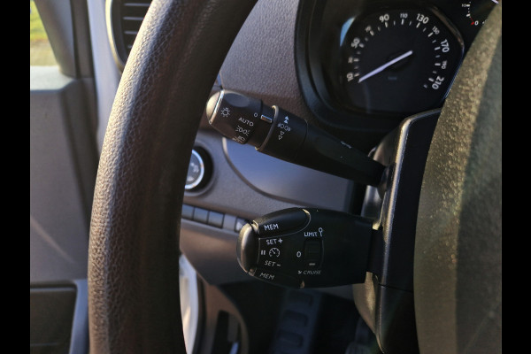Citroën Jumpy 2.0 BlueHDI 120 M Club L2 H1 - 120 Pk - Euro 6 - Navi - ParkeerCamera - AppleCarplay AndroidAuto
