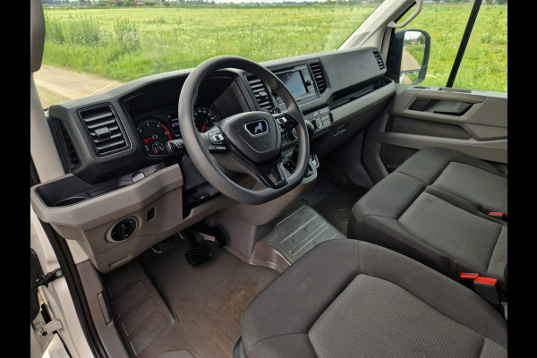 Volkswagen Crafter 35 2.0 TDI L4H3 - 140 Pk - Euro 6 - ParkeerCamera - Airco - AppleCarplay AndroidAuto