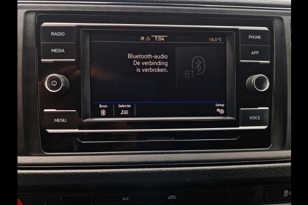 Volkswagen Crafter 35 2.0 TDI L4H3 - 140 Pk - Euro 6 - ParkeerCamera - Airco - AppleCarplay AndroidAuto