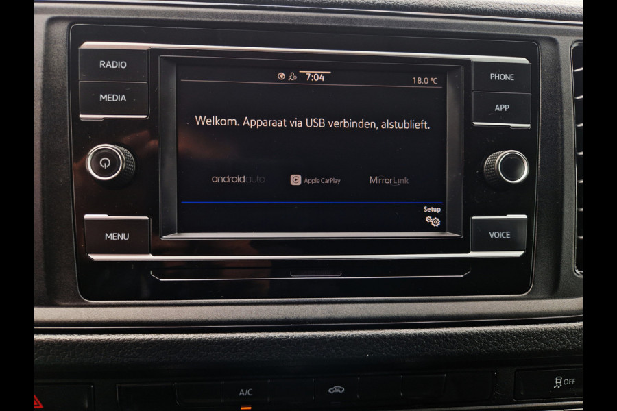 Volkswagen Crafter 35 2.0 TDI L4H3 - 140 Pk - Euro 6 - ParkeerCamera - Airco - AppleCarplay AndroidAuto