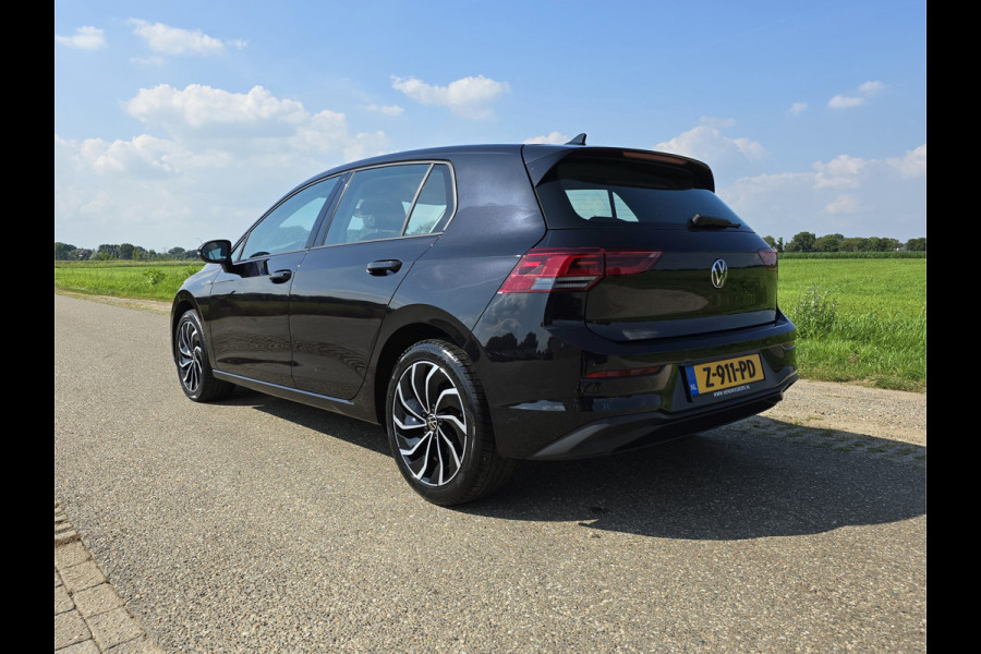 Volkswagen Golf 1.5 TSI - 130 Pk - Euro 6 - ACC - Navi - AppleCarplay AndroidAuto